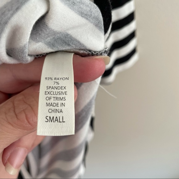 Soma Black White Stripe Floral Lounge Top S - Picture 3 of 4
